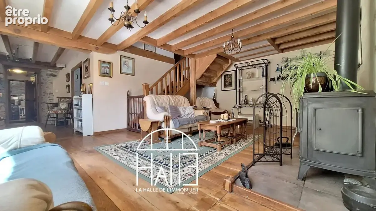Maison 7 pièces 165 m² à vendre à Oradour-Sur-Vayres (87150) - photo 1