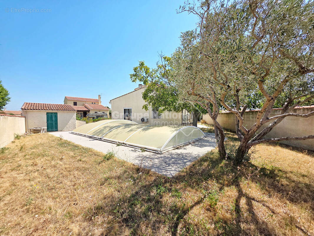 Maison 4 pièces 100 m² - MIRAMAS - photo 2