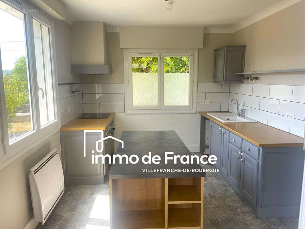 Maison à VILLEFRANCHE-DE-ROUERGUE