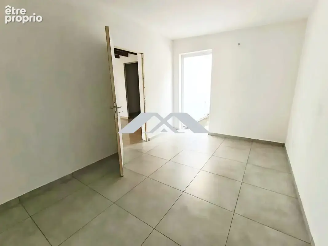 Maison 4 pièces 85 m² à vendre à Saint-Louis (97421) - photo 5