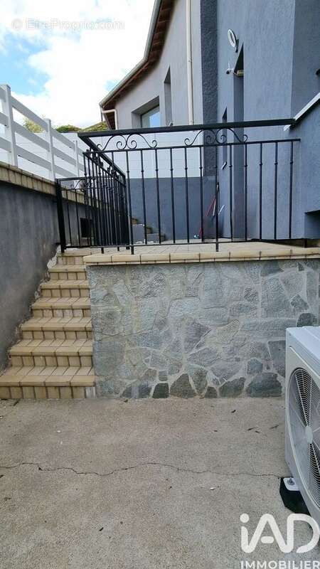 Photo 3 - Maison à SAINT-CHAMOND