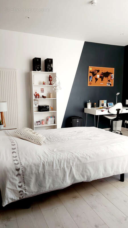 Maison à LES HERBIERS