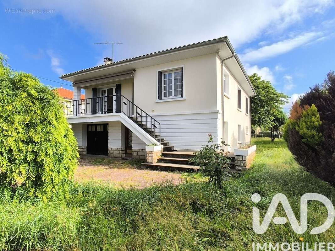 Photo 2 - Maison à PINEUILH