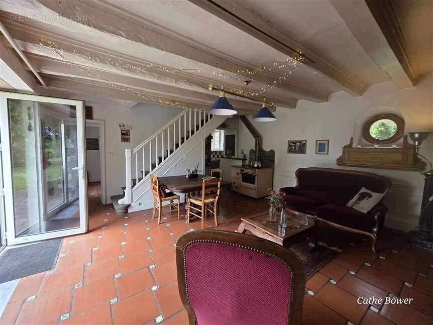 Maison à THAURON
