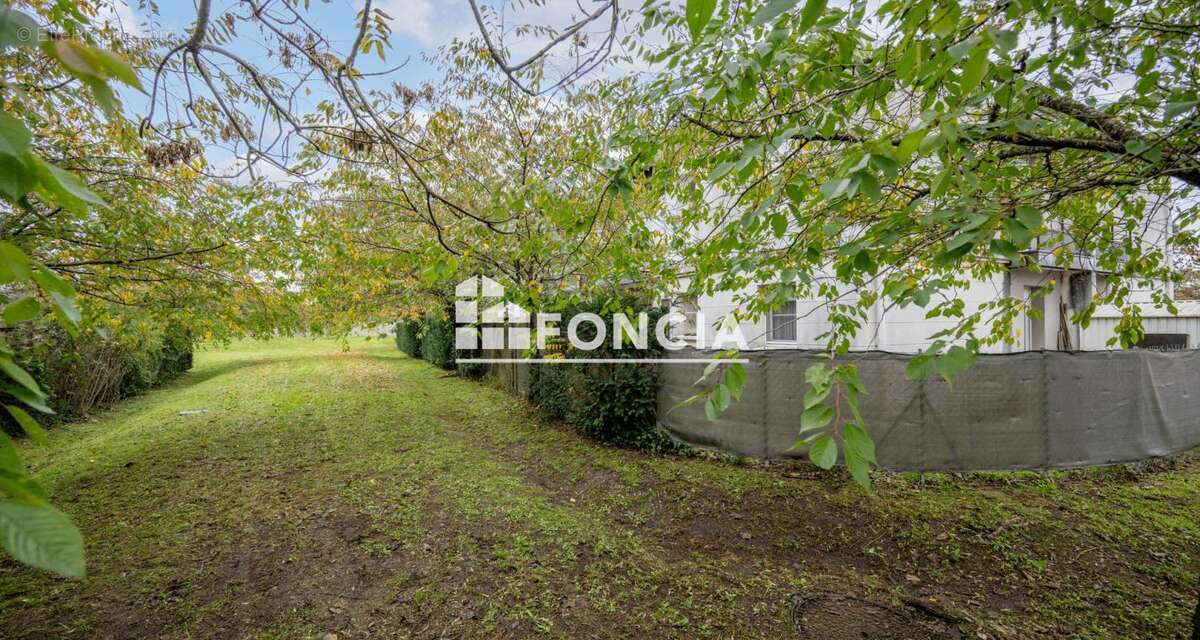 Appartement à SAINT-MEDARD-EN-JALLES