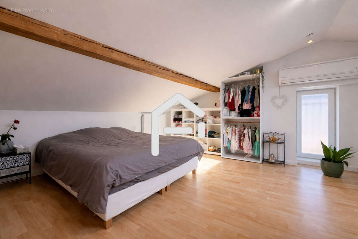 Maison 158 m² à Bonrepos-Sur-Aussonnelle  - photo 8
