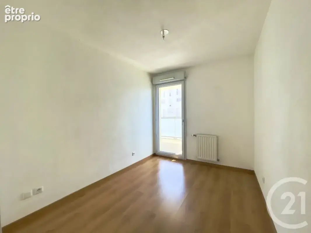 Appartement 60 m² à Villeurbanne  - photo 11