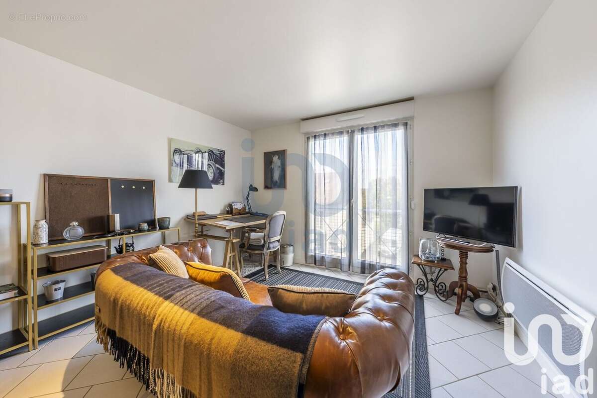 Photo 2 - Appartement à MOISSY-CRAMAYEL