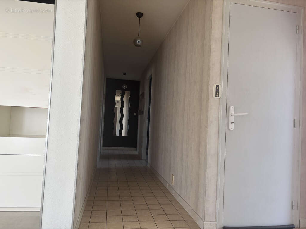 Maison à BAZOILLES-ET-MENIL