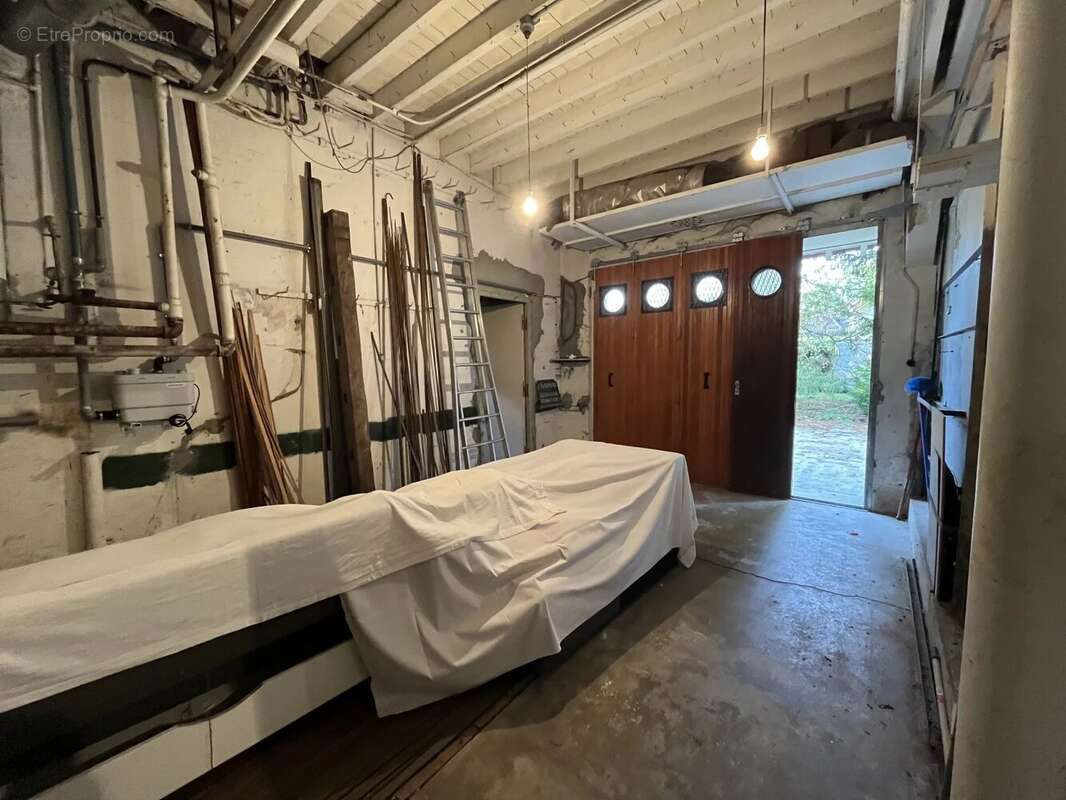 Maison à POIGNY-LA-FORET