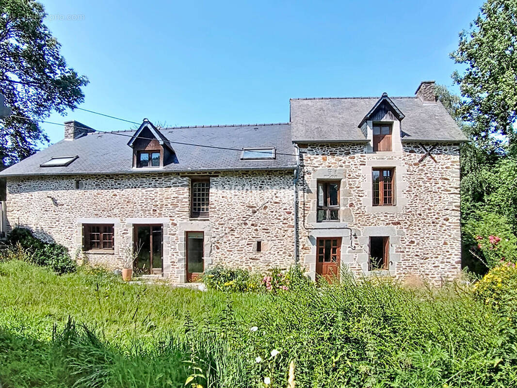 Maison à LE MINIHIC-SUR-RANCE