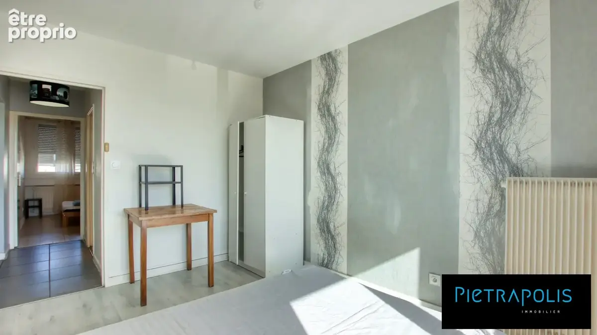 Appartement 5 pièces 77 m² à vendre à Saint-Etienne (42000) - photo 7