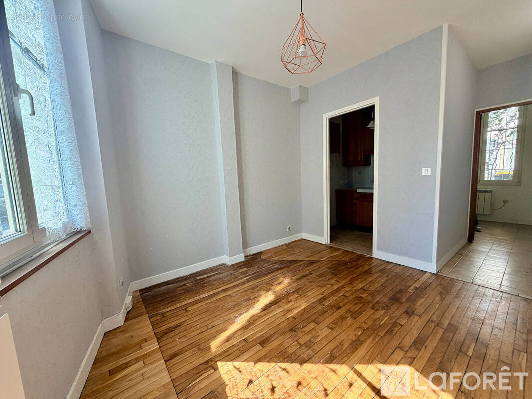 Appartement à BOIS-COLOMBES