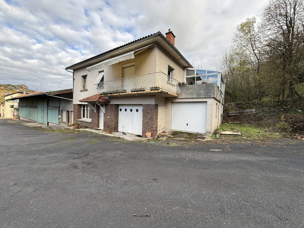 Maison à SAINT-AFFRIQUE