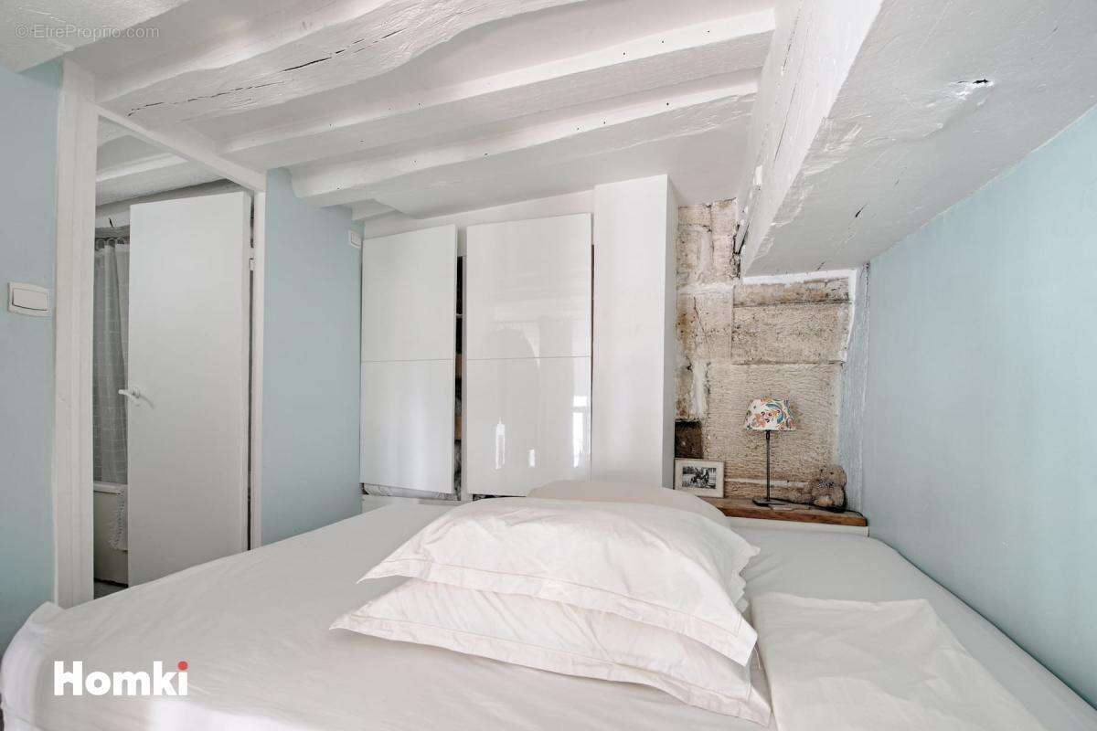 Appartement à PARIS-5E