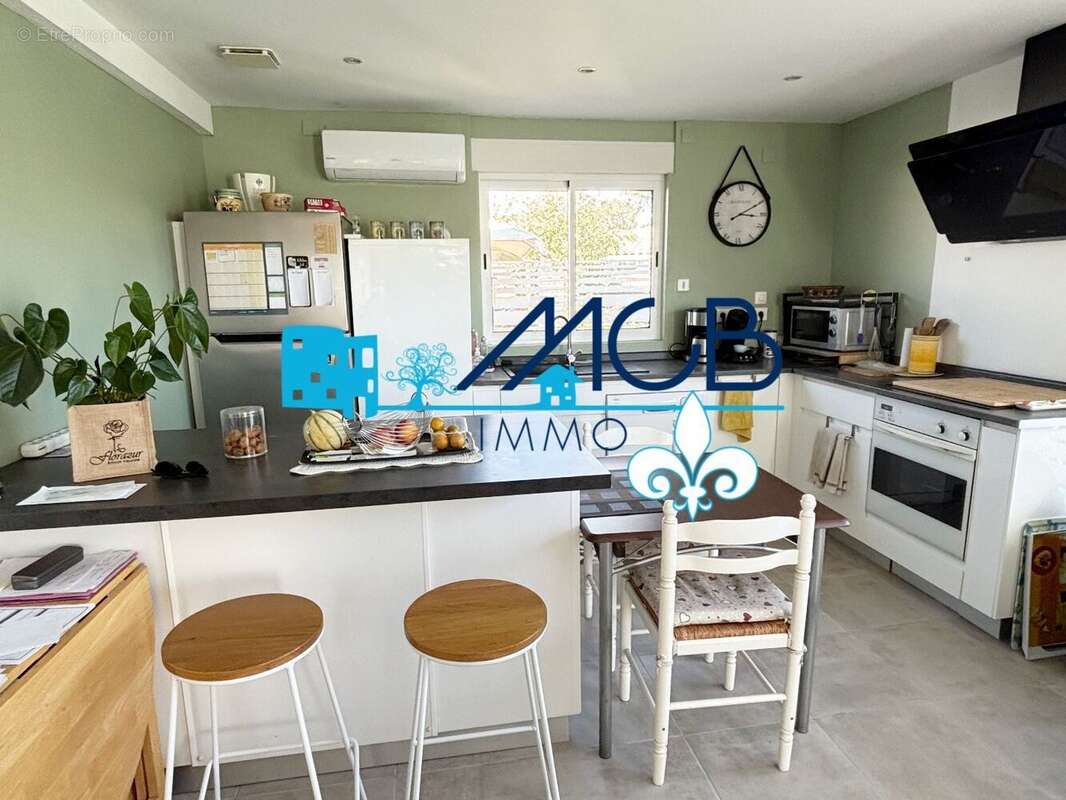 Maison à ROQUEBRUNE-SUR-ARGENS