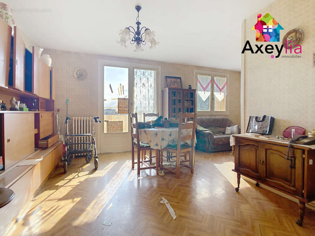 Appartement à ROANNE