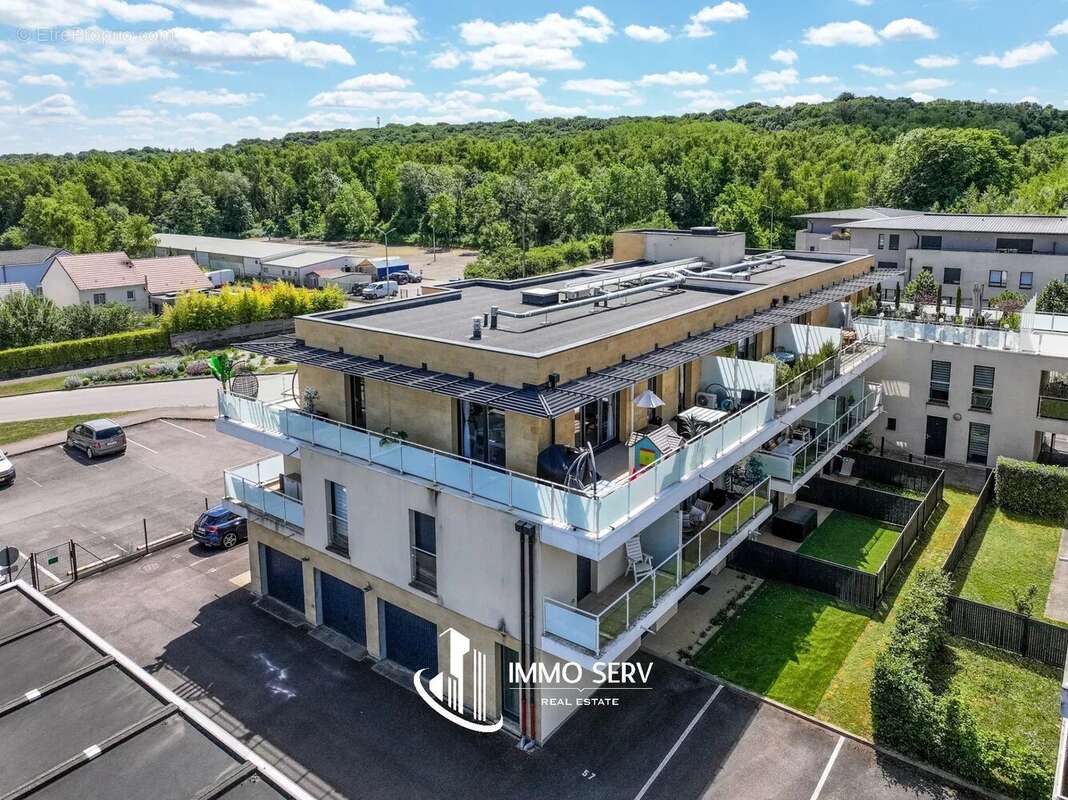 Appartement à AMNEVILLE