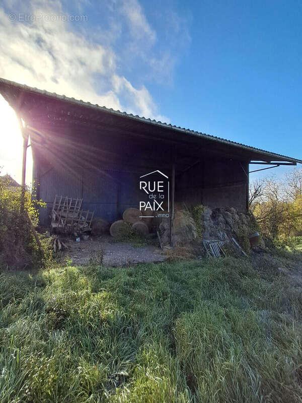 Charmante maison de campagne à Chenevelles à rénover avec + 1 ha de terrain - photo 18