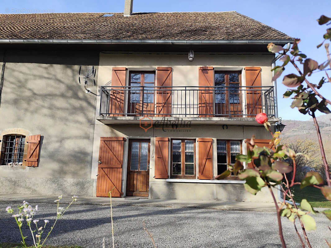 Maison à CHAUFFAYER