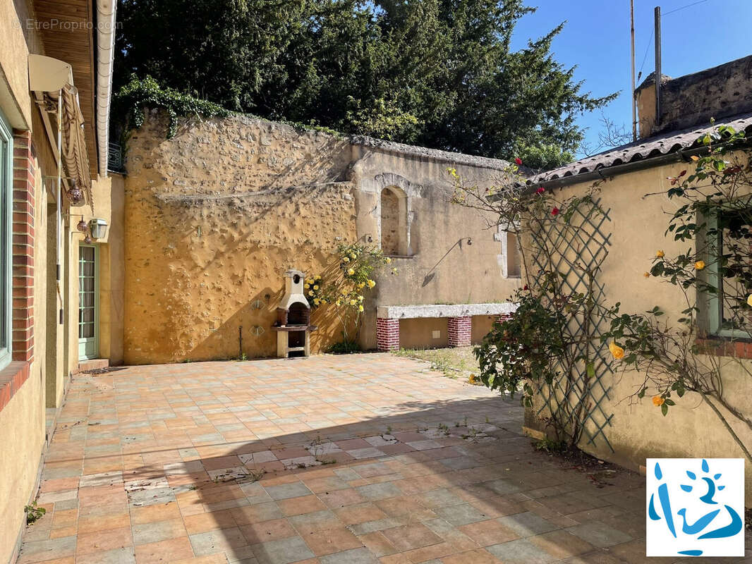 Maison à MORTAGNE-AU-PERCHE