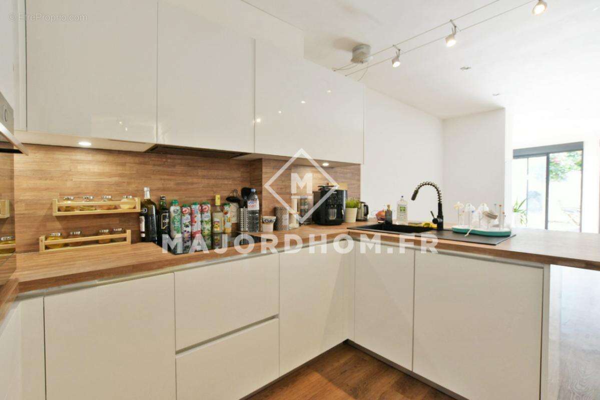 Appartement à MARSEILLE-9E