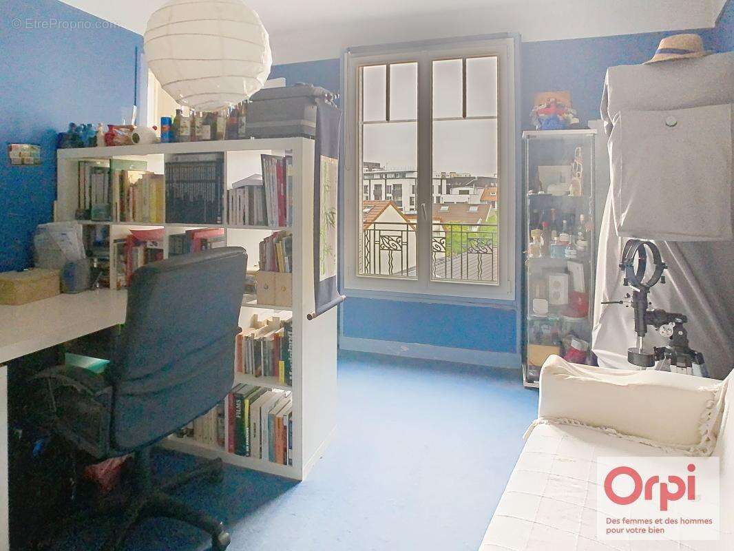 Appartement à ISSY-LES-MOULINEAUX