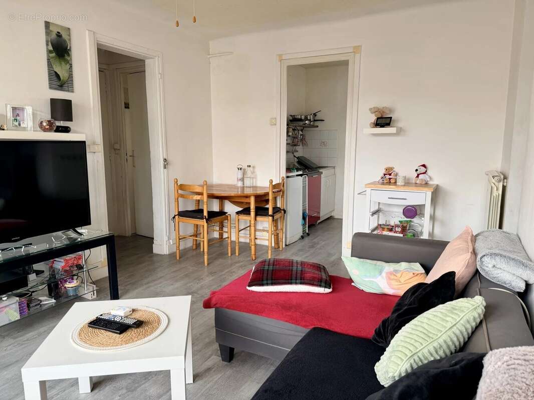 Appartement à MARSEILLE-10E