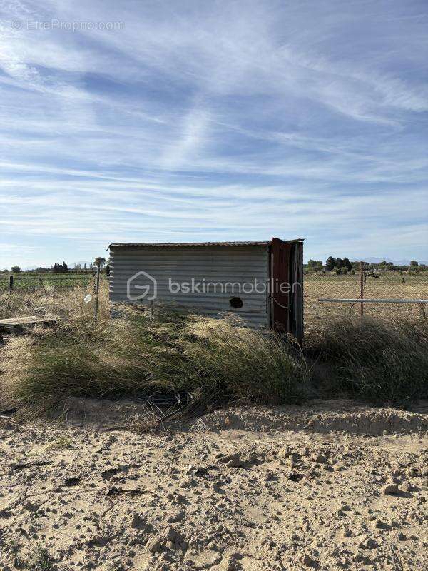 Terrain à SAINT-HIPPOLYTE