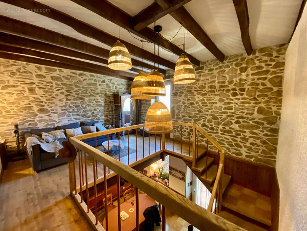 Maison à ALBOUSSIERE