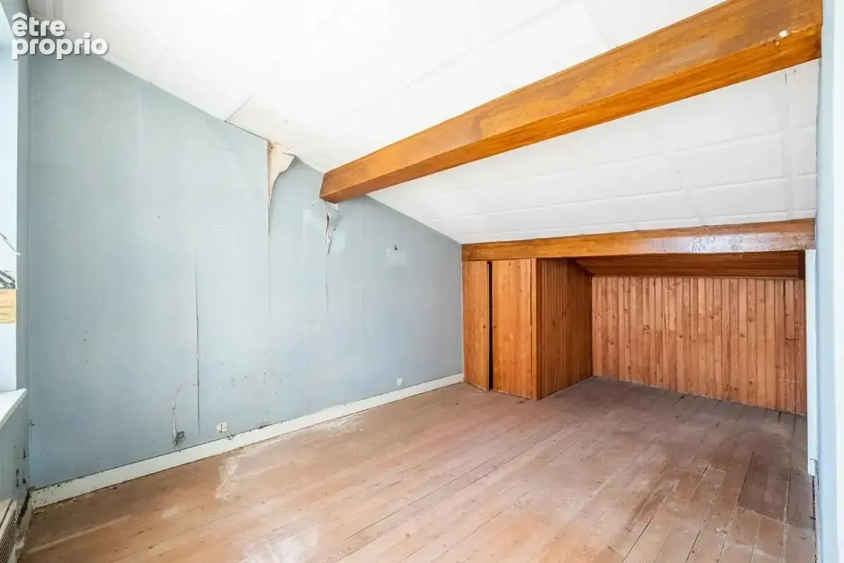 Bordeaux – Immeuble 119 m² sur 3 niveaux – À rénover - photo 12