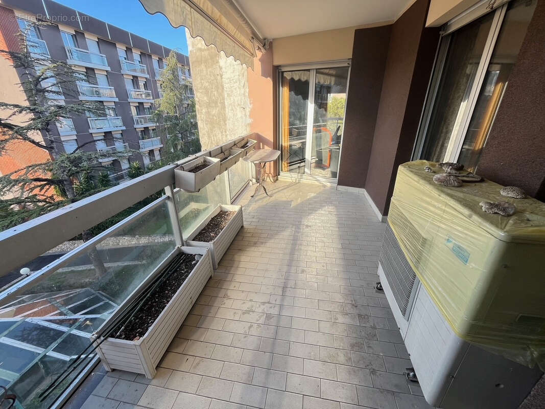 Appartement à NICE