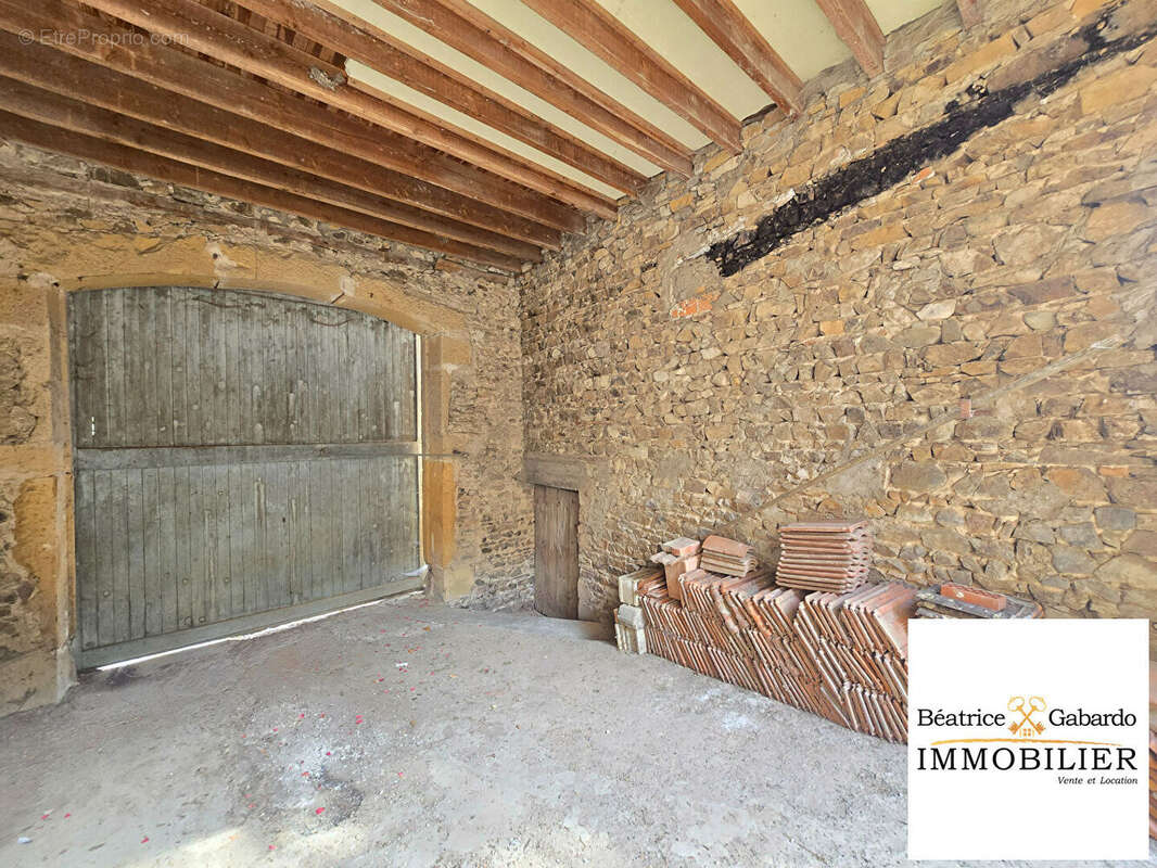 Maison Chamelet 6 pièce(s) 183 m2 - photo 3