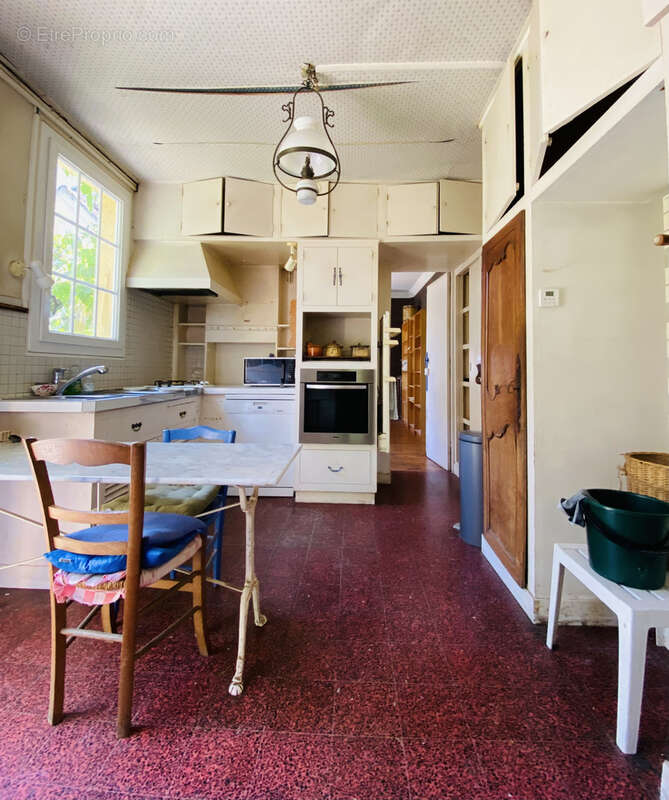 Maison à FONTAINEBLEAU