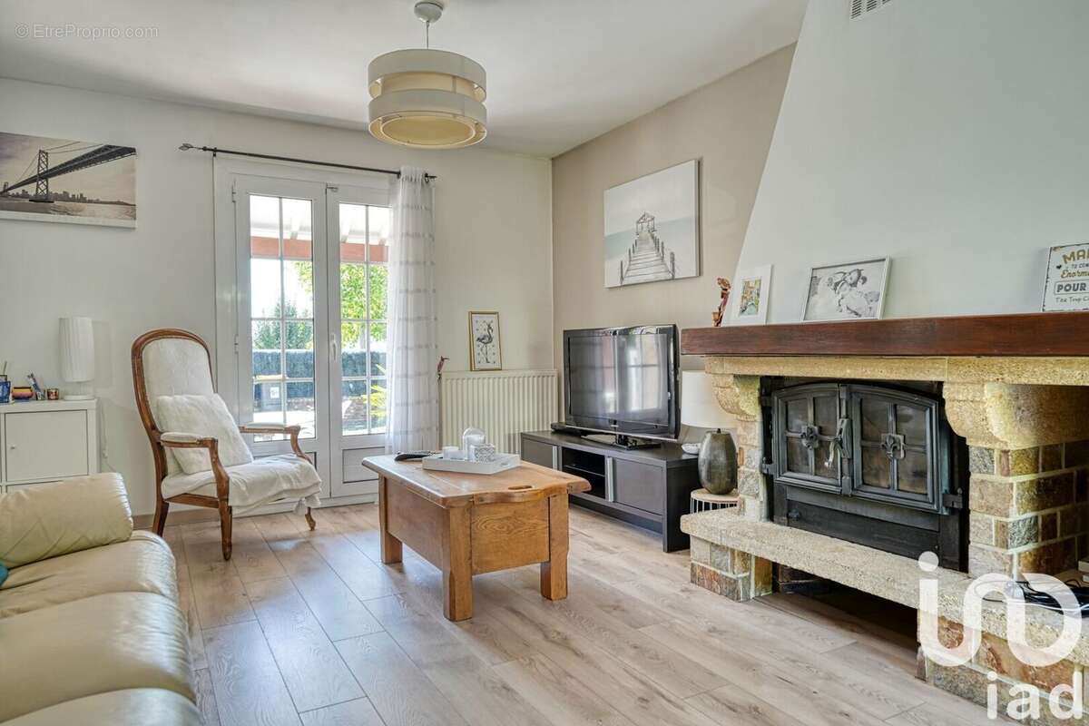 Photo 5 - Maison à CHANTELOUP-LES-VIGNES