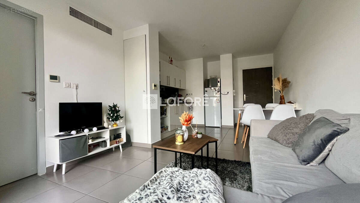 Appartement à CASTELNAU-LE-LEZ