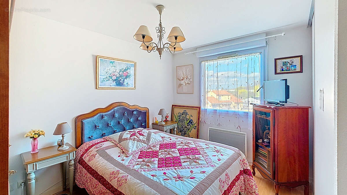 Appartement à PERIGNAT-LES-SARLIEVE