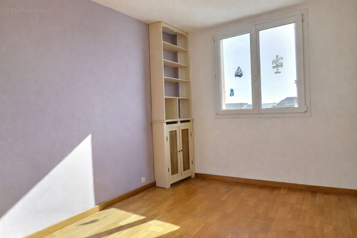 Appartement à COLOMBES