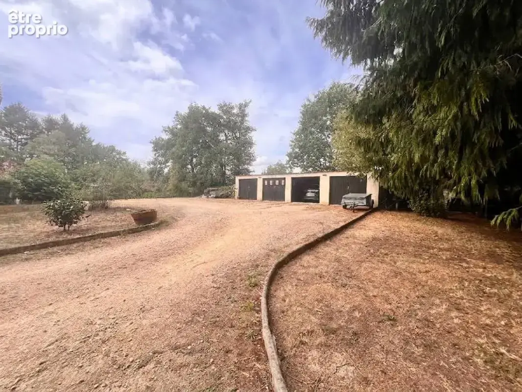 EXCLUSIVITÉ — Maison familiale de 145 m² sur 5 000 m² de parcelle arborée-BONNAC-LA-CÔTE - Haute-Vienne (87) - photo 15