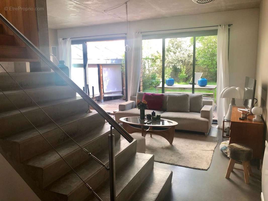 Maison à ASNIERES-SUR-SEINE