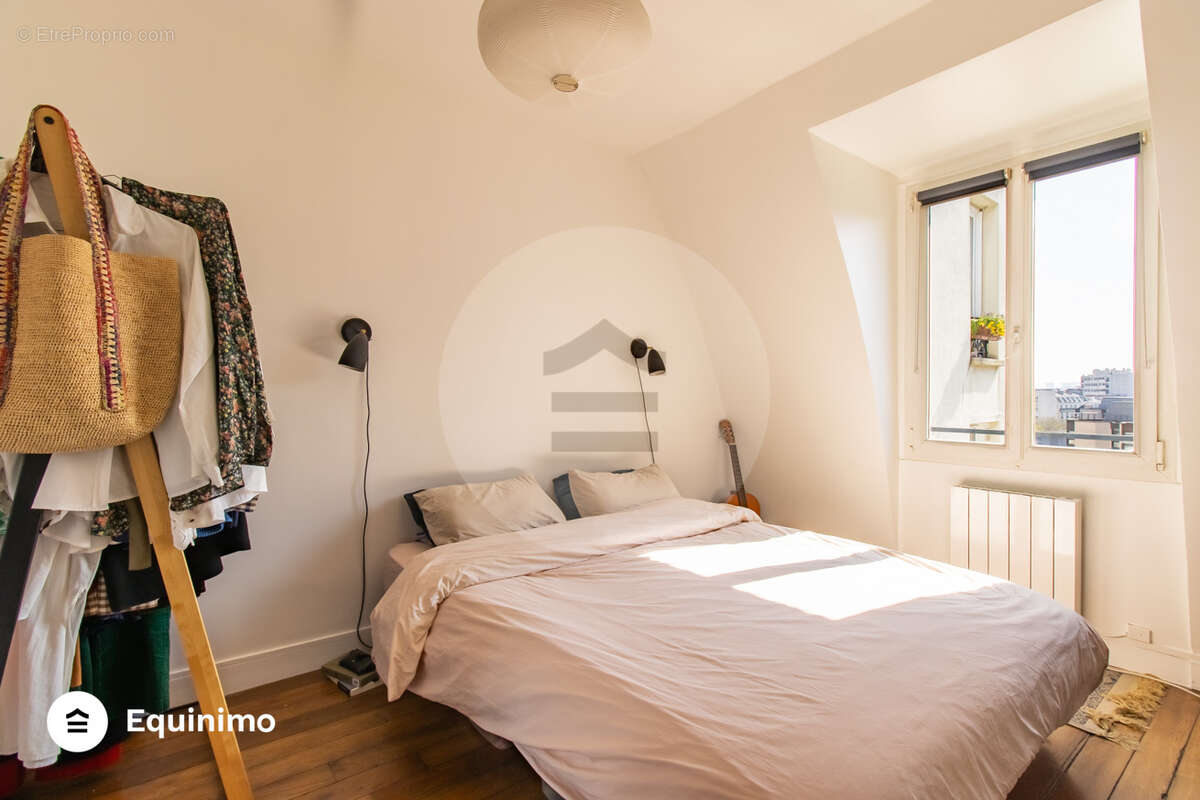 Appartement à PARIS-10E