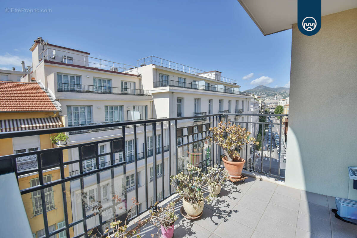 Appartement à NICE
