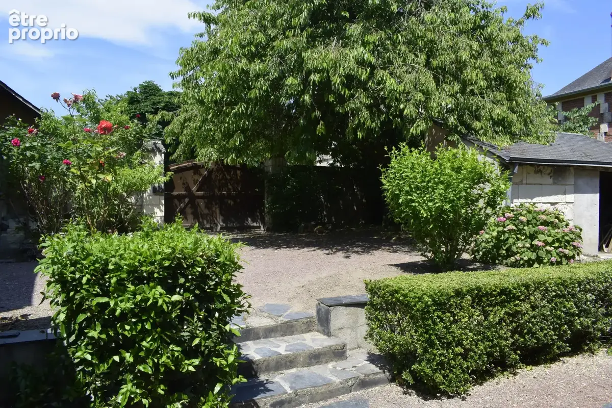 Belle propriété, ancien prieuré, au cœur de Restigné - photo 17