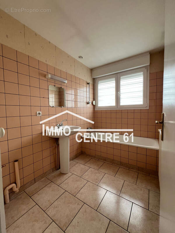 Maison à LA FERTE-MACE