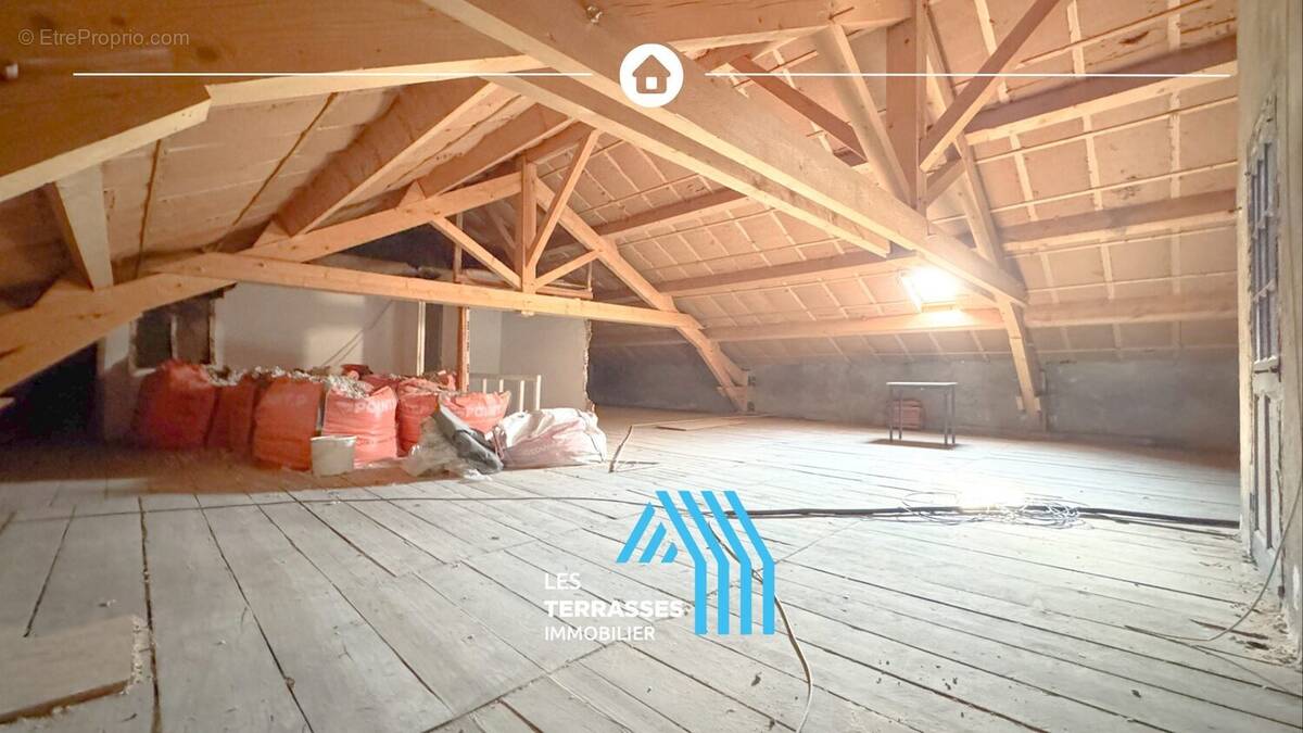 Appartement à MONTELIMAR