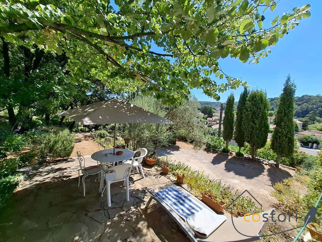 Maison à TRANS-EN-PROVENCE