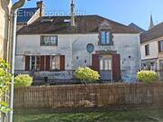 Maison à LA CHAPELLE-MONTLIGEON