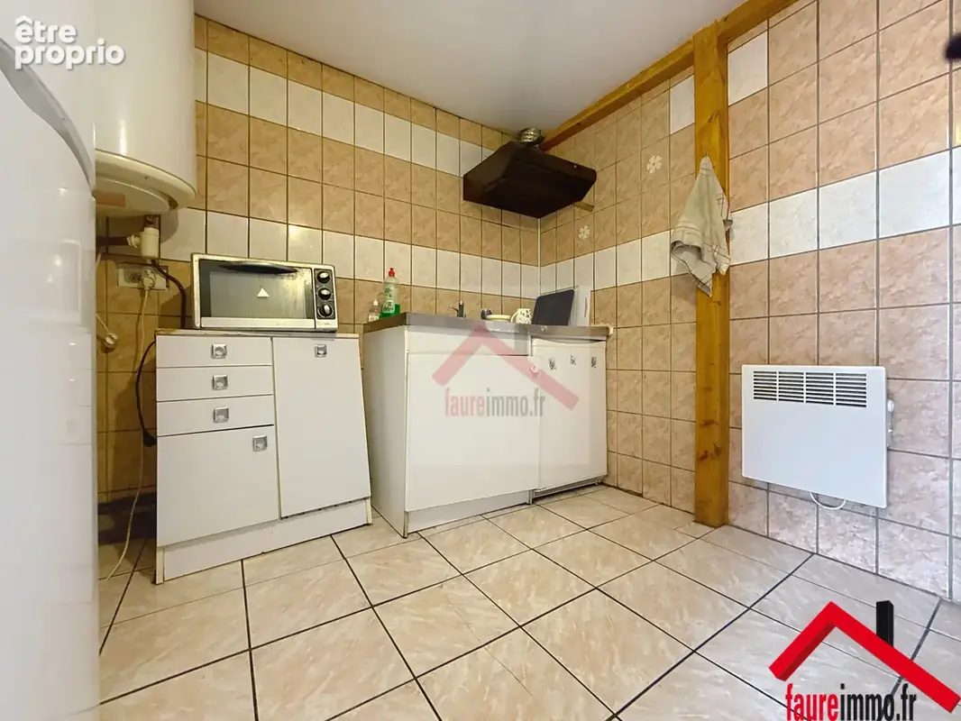 Immeuble à brive-la-gaillarde - photo 11