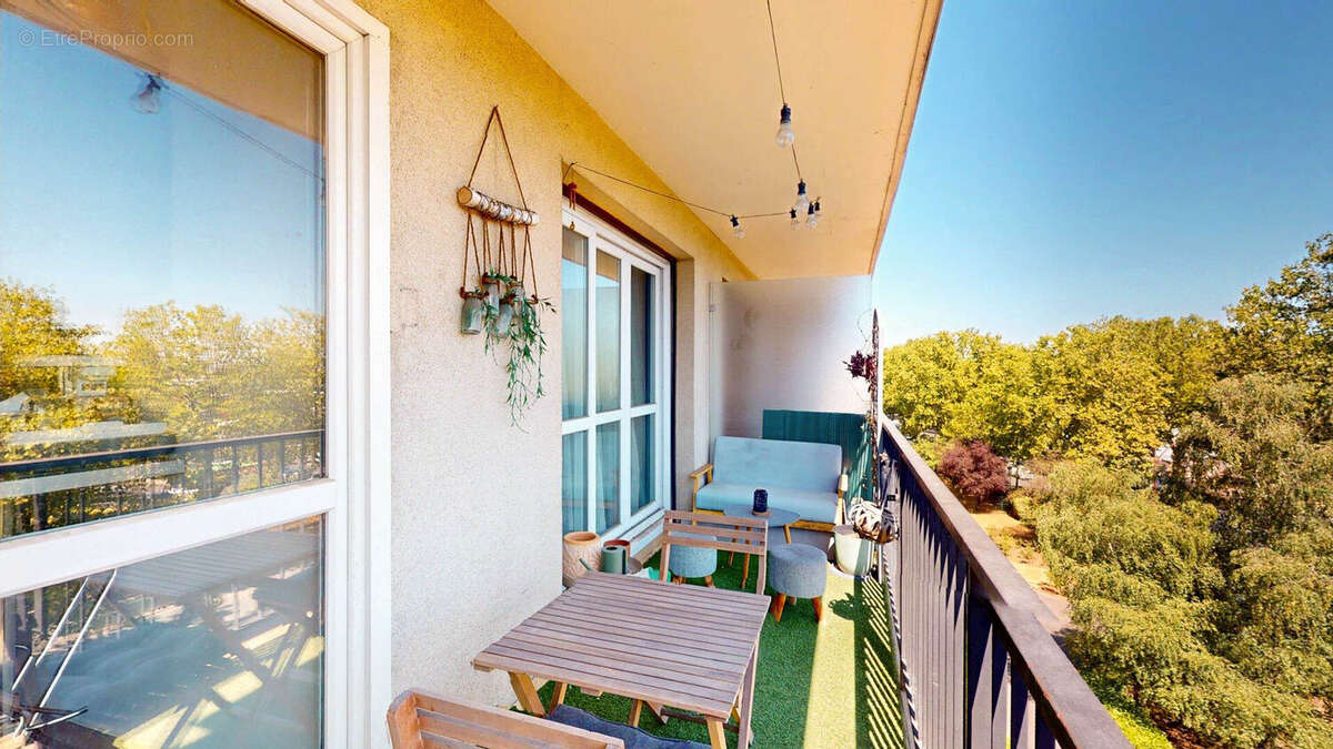 Appartement 3 pieces fresnes balcon parking cave - photo 2