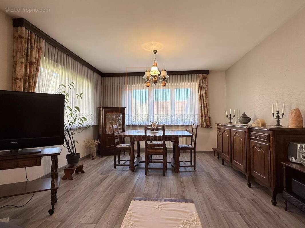 Maison à NIEDERBRONN-LES-BAINS